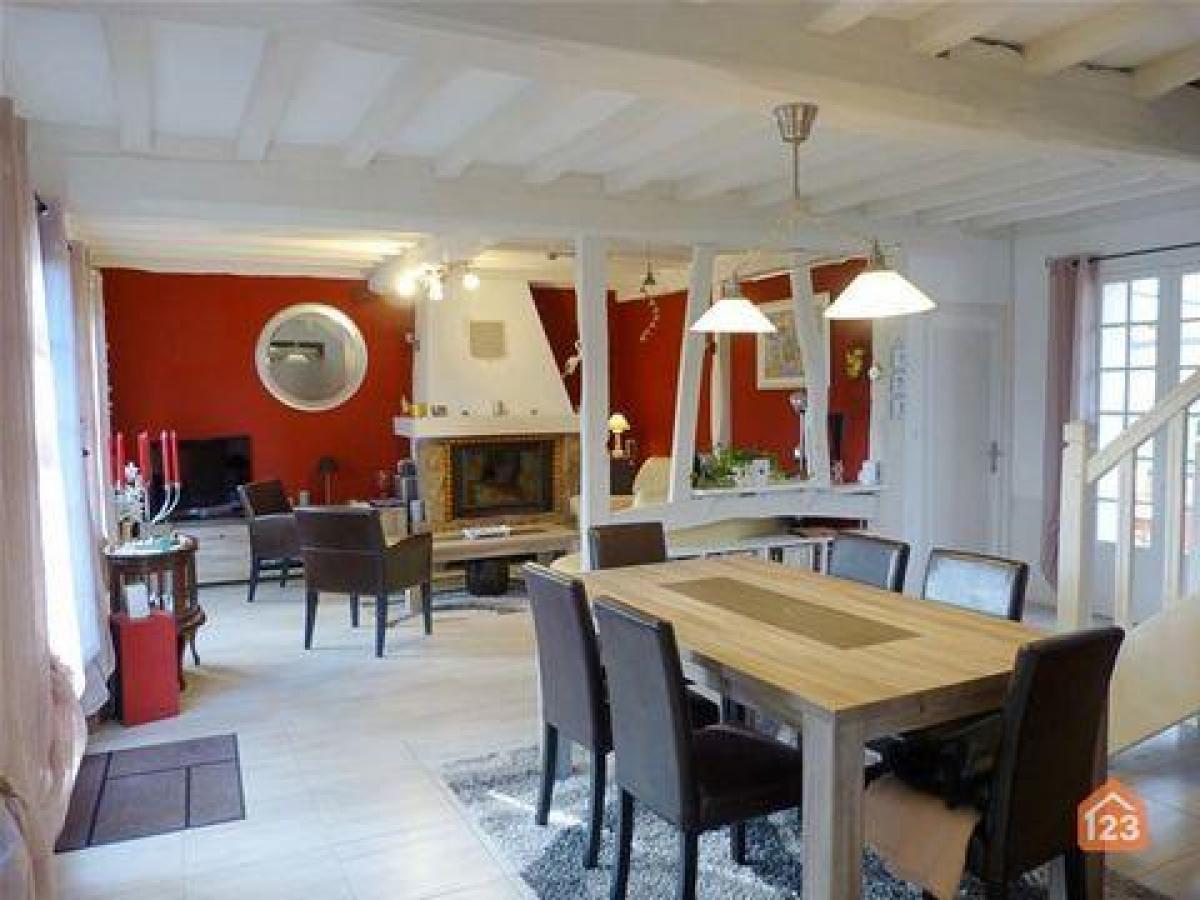 Casa de 4 dormitorios en Quincampoix, France No. 6923