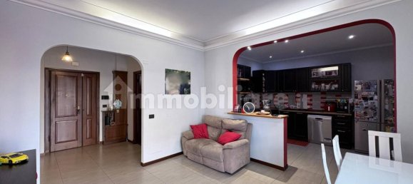 Apartamento T3 em Monterotondo, Italy N.º 347070 9