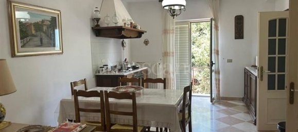 13-salle Villa à Catanzaro, Italy No. 262964 30