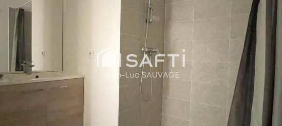 Studio in Lille, France No. 229752 5