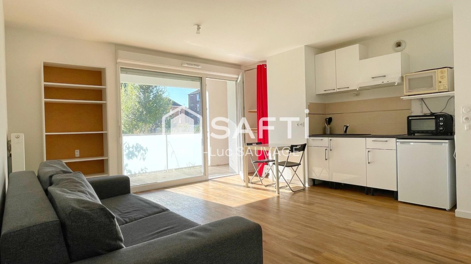 Studio in Lille, France No. 229752