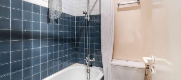 Apartamento de 2 dormitorios en Paris, France No. 137769 6