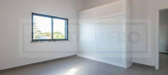 3 Schlafzimmer Haus in Guia, Portugal, Nr. 141657 5