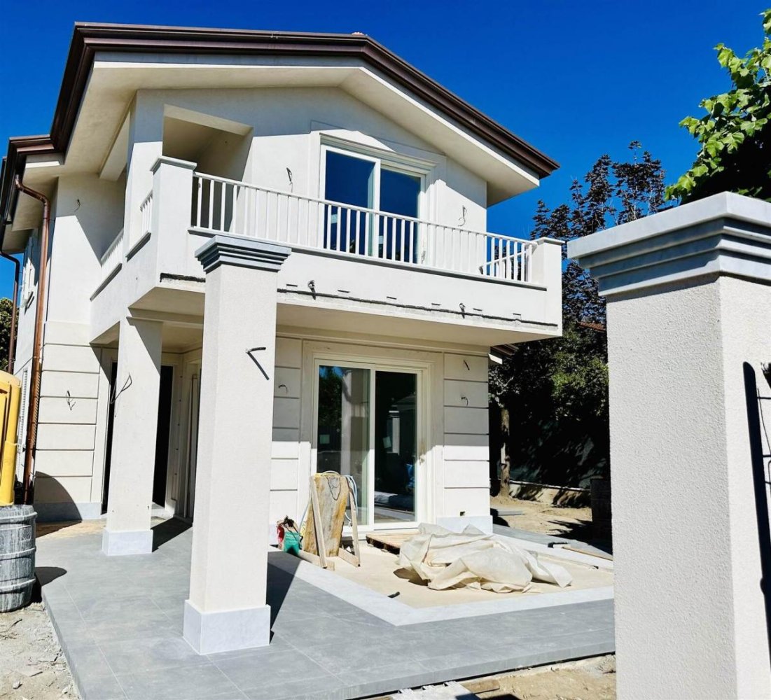 4 chambres Villa à Forte dei Marmi, Italy No. 766