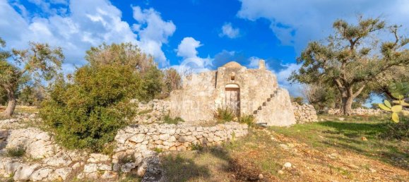 3 bedrooms House in Carovigno, Italy No. 108635 8