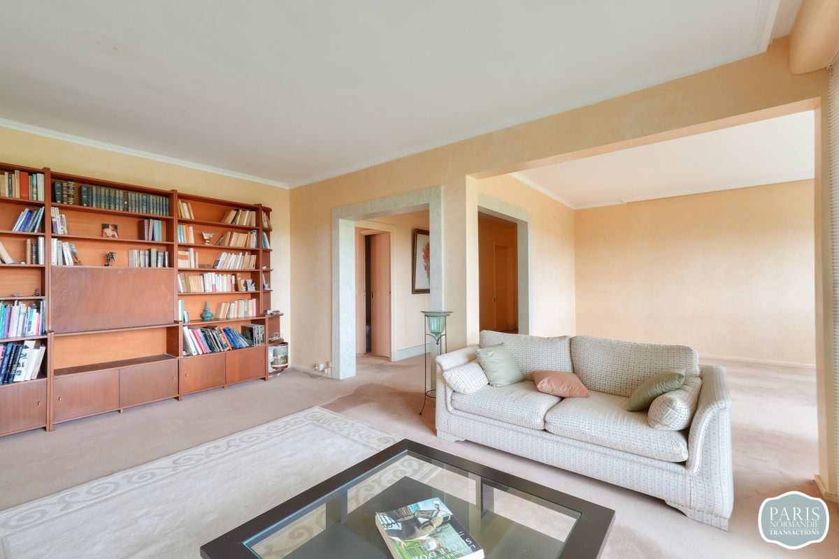 4 bedrooms Apartment in Vaucresson, France No. 178729