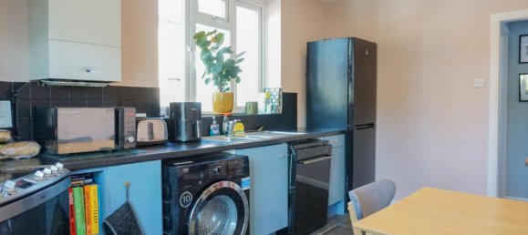 Квартира с 2 спальнями в Саут-Кройдон, Великобритания № 10898 7