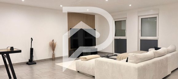 Casa de 3 dormitorios en Oudrenne, France No. 69211 18