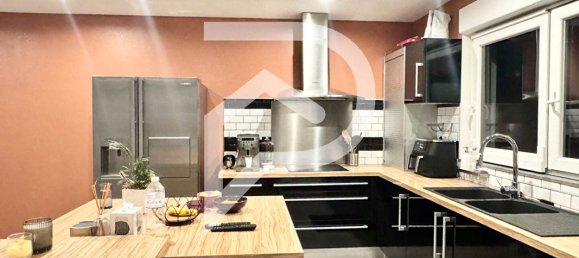 Casa de 3 dormitorios en Oudrenne, France No. 69211 6