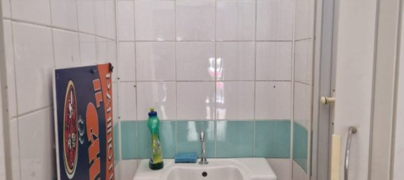 Propiedad comercial en Foggia, Italy 40 m² No. 140392 5