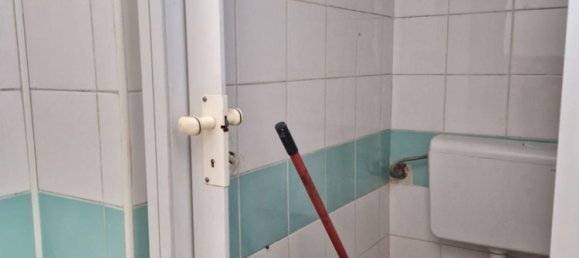 Propiedad comercial en Foggia, Italy 40 m² No. 140392 6