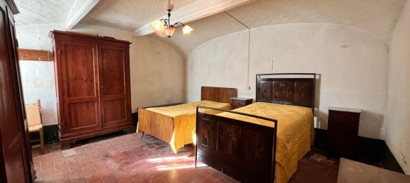 5 rooms Apartment in Castelnuovo Berardenga, Italy No. 110409 4