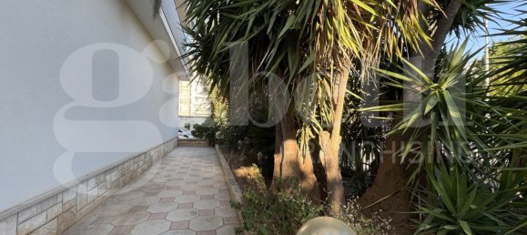 2 غرف نوم شقة في Lecce, Italy رقم 289305 63