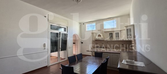 2 غرف نوم شقة في Lecce, Italy رقم 289305 11