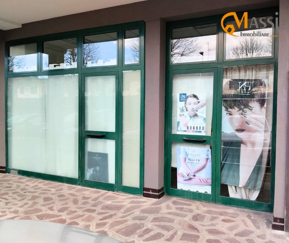 1-salle Propriété commerciale à Castello d'Argile, Italy No. 211187