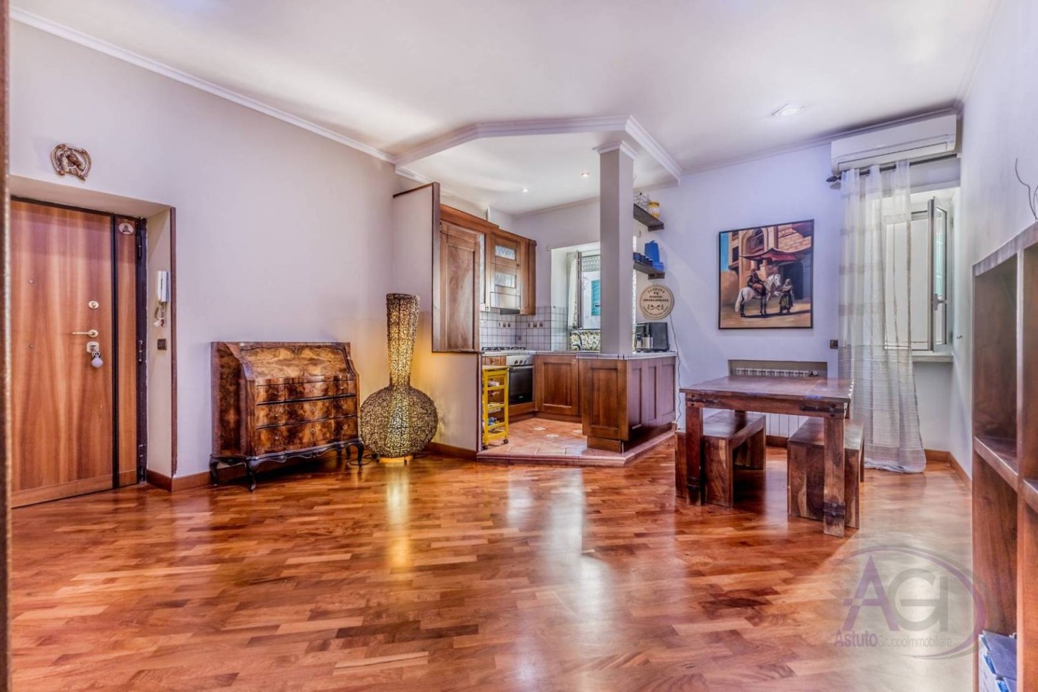 2 bedrooms Apartment in Rome, Italy No. 296291