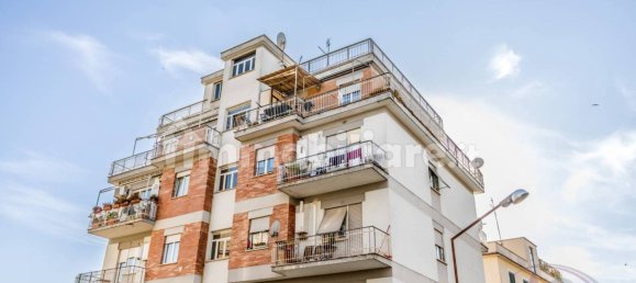 2 bedrooms Apartment in Rome, Italy No. 296291 25