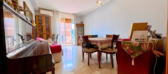 2 rooms Apartment in Milan, Italy No. 291498 2