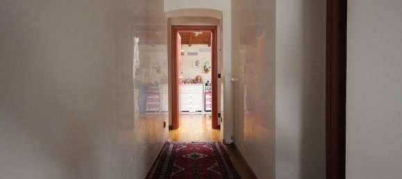 Apartamento de 4 habitaciónes en Massa, Italy No. 109108 12