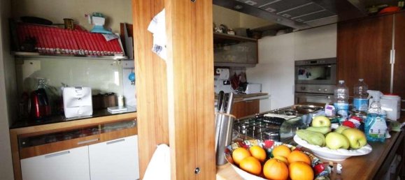 Apartamento de 4 habitaciónes en Massa, Italy No. 109108 8