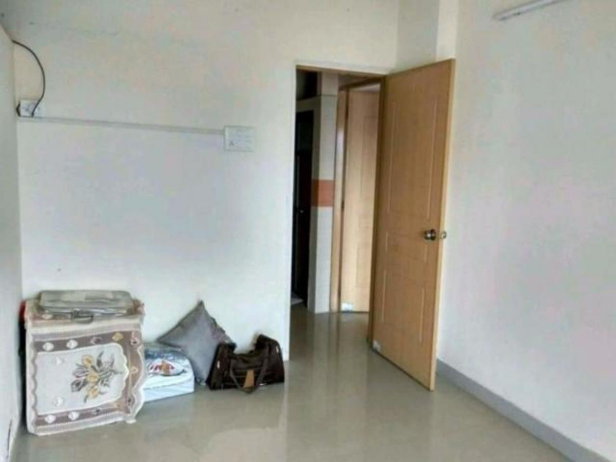 2 bedrooms House in Mumbai, India No. 9082