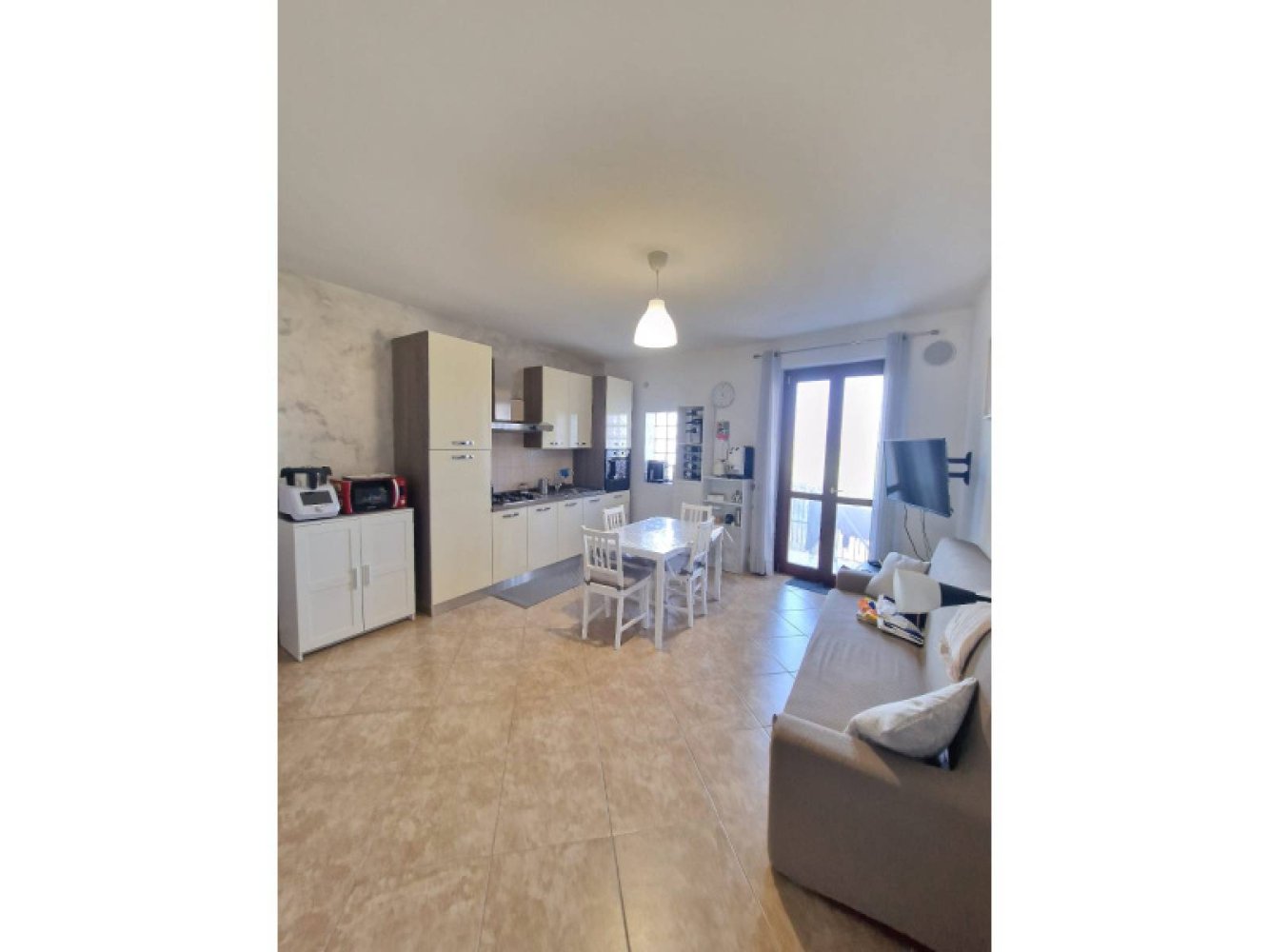 Apartamento de 2 dormitorios en Rome, Italy No. 366774