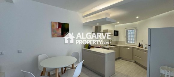 3 bedrooms Villa in Quarteira, Portugal No. 107709 3