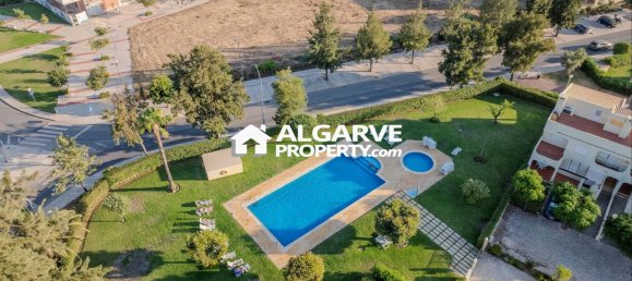 3 bedrooms Villa in Quarteira, Portugal No. 107709 2