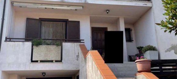 Apartamento de 5 dormitorios en Perugia, Italy No. 349533 2