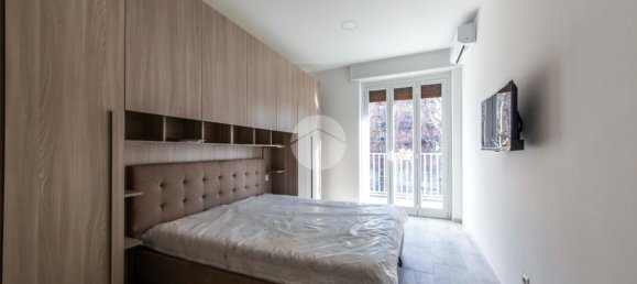 2-salle Appartement à Milan, Italy No. 246450 23