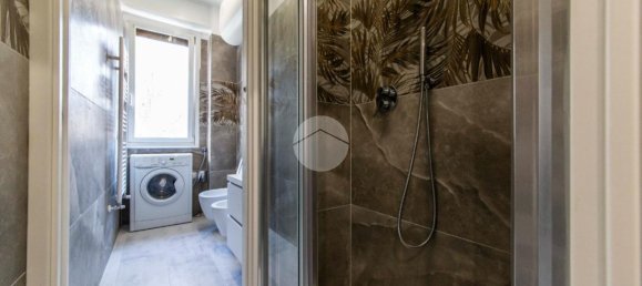 2-salle Appartement à Milan, Italy No. 246450 10