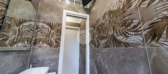 2-salle Appartement à Milan, Italy No. 246450 12