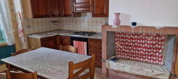 8-Zimmer Haus in Castiglione del Lago, Italy, Nr. 125036 6