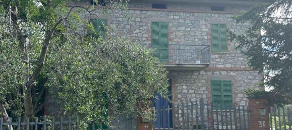 8-Zimmer Haus in Castiglione del Lago, Italy, Nr. 125036 8