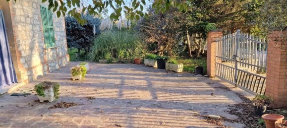 8-Zimmer Haus in Castiglione del Lago, Italy, Nr. 125036 14