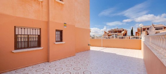 2 bedrooms House in Torrevieja, Spain No. 182926 3