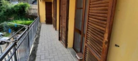 3 rooms Apartment in La Spezia, Italy No. 293960 6