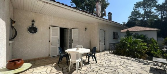 Вилла с 5 спальнями в Сен-Жорж-де-Дидон, Франция № 294188 2