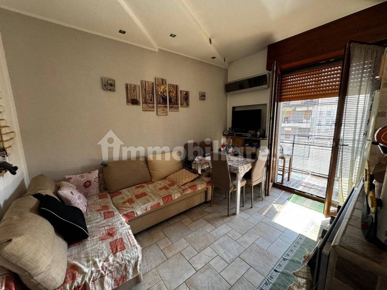 1 bedroom Apartment in Milan, Italy No. 262925