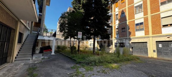 1 bedroom Apartment in Milan, Italy No. 262925 43