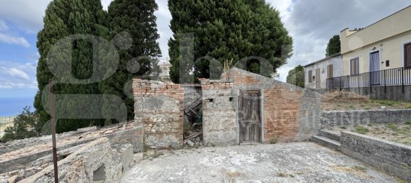 5 rooms House in Villafranca Tirrena, Italy No. 363255 13