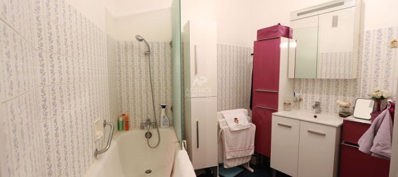 2 chambres Appartement à Pontoise, France No. 182276 2