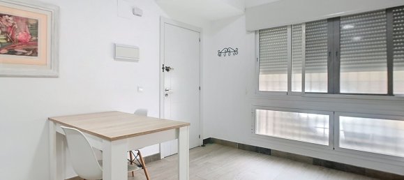 Apartamento de 3 dormitorios en Málaga, Spain No. 139635 4