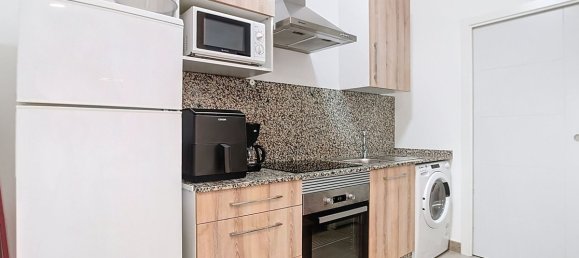 Apartamento de 3 dormitorios en Málaga, Spain No. 139635 11