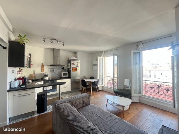 2 bedrooms Apartment in Clichy, France No. 282936