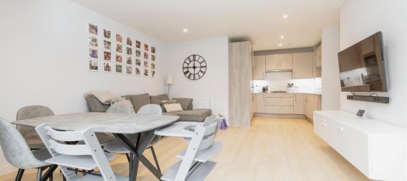 2 bedrooms Apartment in Watford, United Kingdom No. 6176 22