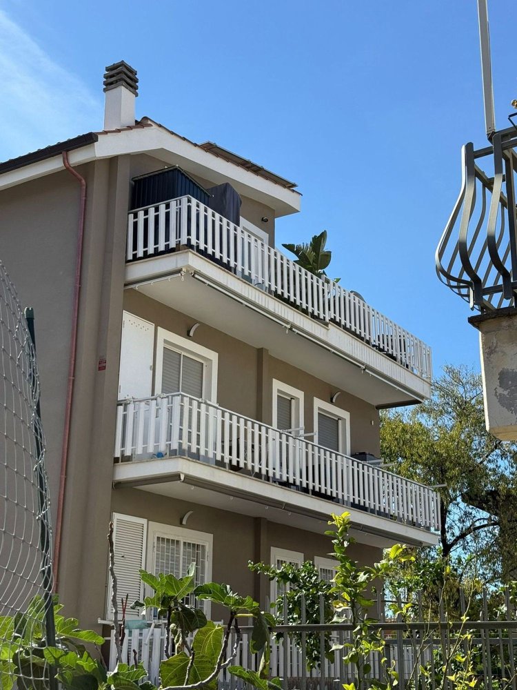 Ático de 3 dormitorios en Rome, Italy No. 335779