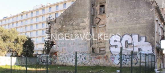 9 bedrooms Building in Lisbon, Portugal No. 129056 5