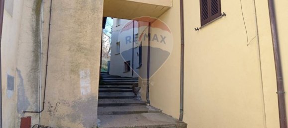 7 bedrooms House in Sellano, Italy No. 335825 9