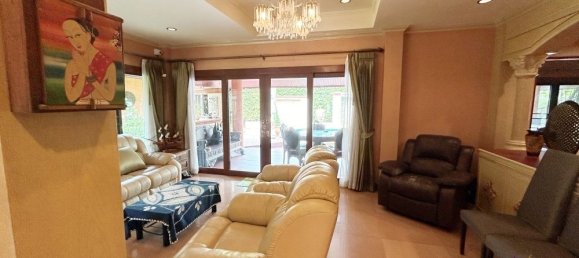 6 bedrooms House in Chiang Mai, Thailand No. 23373 5